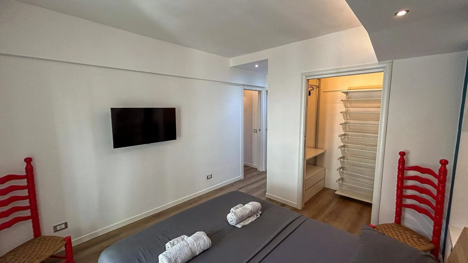 Suite & Charme In Un Palazzo Storico Di Bergamo Italy