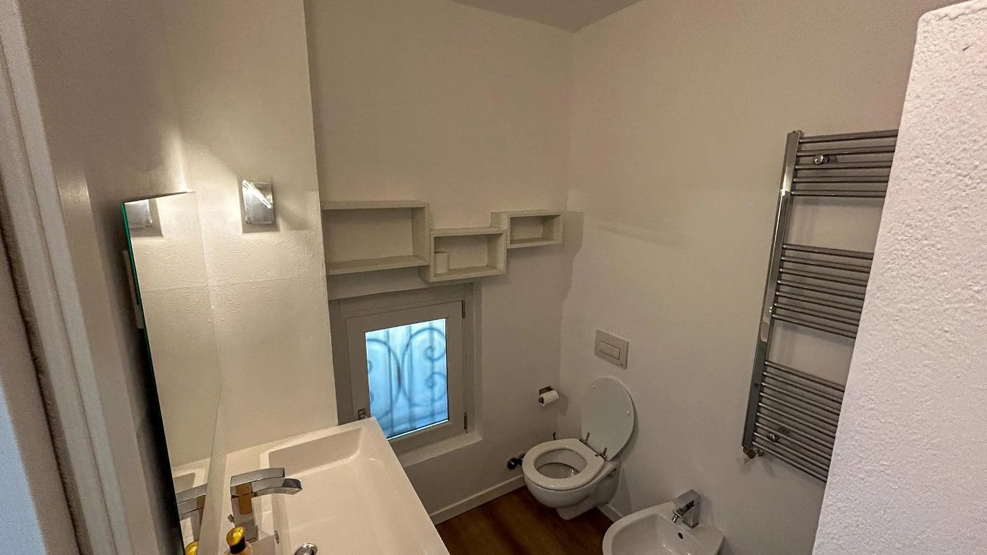 Apartment Suite & Charme In Un Palazzo Storico Di Bergamo Italy